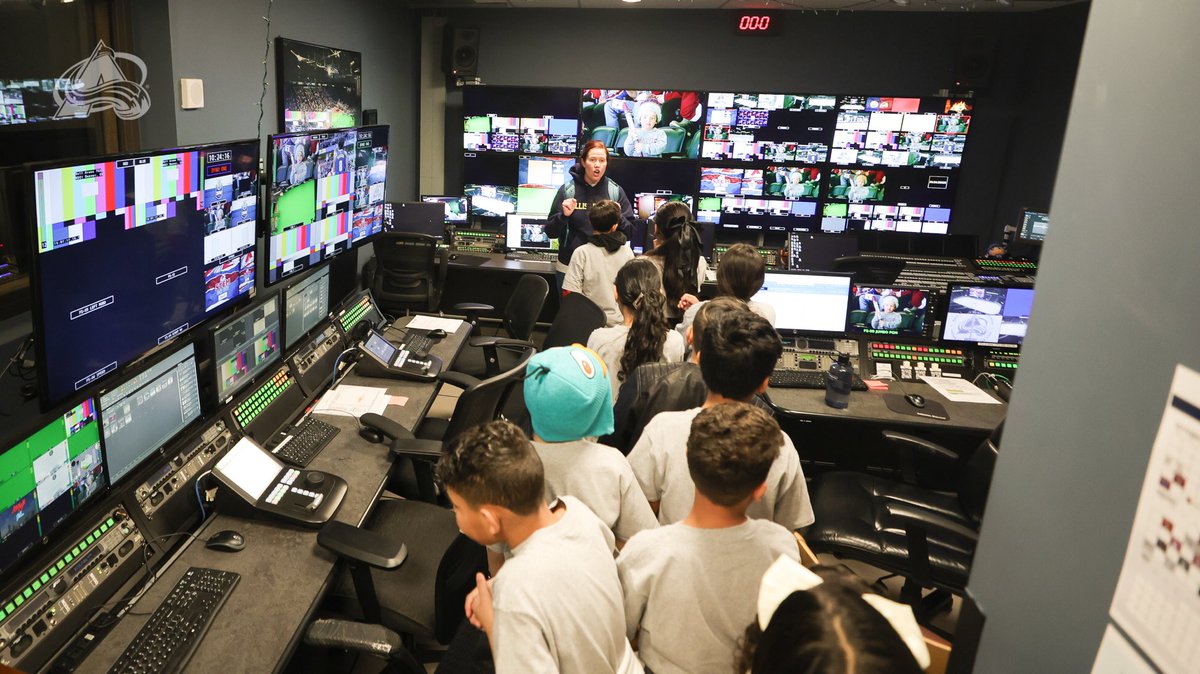 Tweet media four