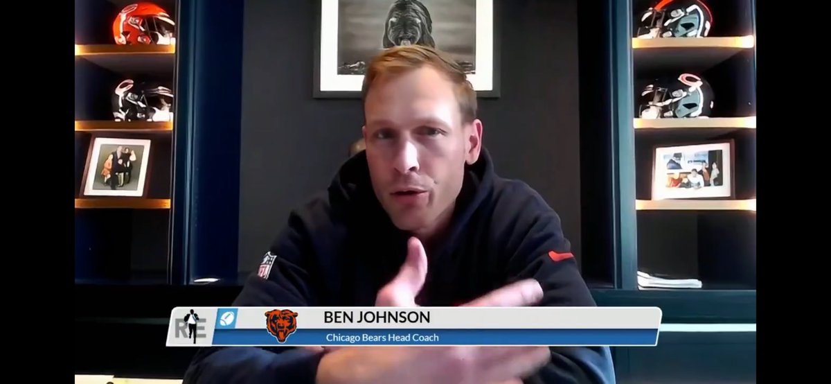 mcgrew1414's tweet photo. I couldn’t help but notice the change of decor behind @ChicagoBears  head coach Ben Johnson. Day 1, empty shelves. Day 2, helmets and pictures! That’s some good work by the building services team. #BearDown https://t.co/soTuLfEbL3