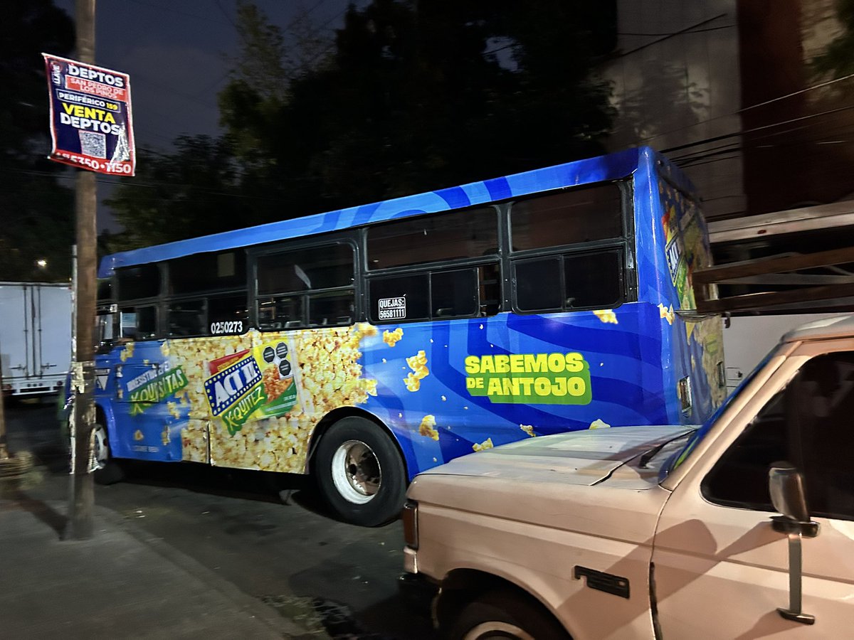 dorrmida's tweet photo. En Leonardo Da Vinci, Nonoalco, CDMX los camiones hacen lo que quieren… tráfico, ruido, inseguridad…@LaSEMOVI @VigimoviCDMX @inveacdmx @UCS_GCDMX @AccionesBJ @MixcoacUnidos siempre lo mismo… día, tarde y noche… https://t.co/diQmN9kCai