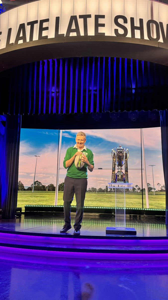 Celebrating 150 years of the IRFU on the show tonight #latelate