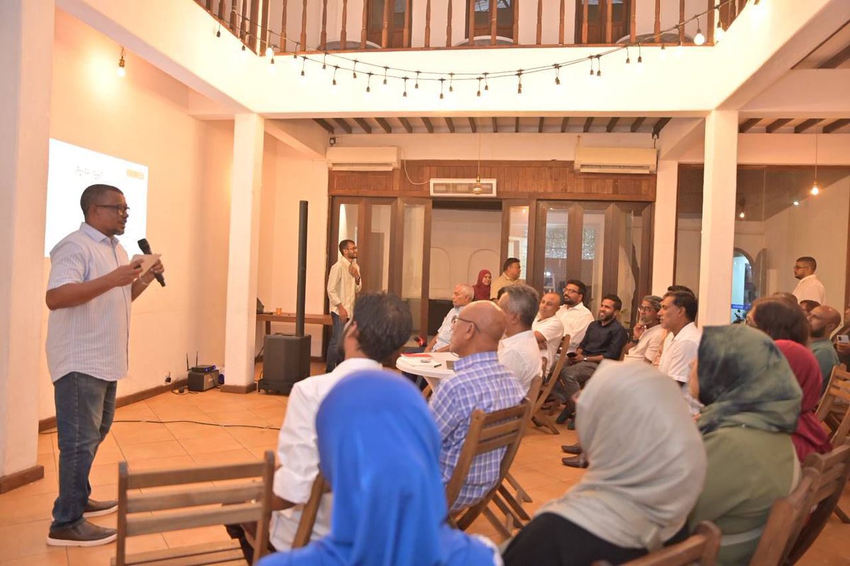 އެންޕީ <a href="/MohamedKudu24/">Mohamed Kudu</a> ގަލޮޅު  އުތުރު  ދާއިރާ ރައްޔިތުންނާ  ބައްދަލްކުރުން