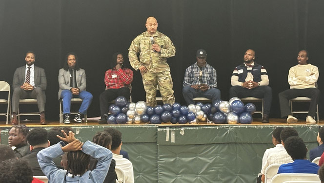 The Future Billionaire’s Brunch gave male students in grades 5-8 a chance to explore careers in law enforcement, the military, fashion, music, &amp; mental health with mentorship from industry professionals. 
Learn more: nhal.ink/4auWtmi
#BrooklynScholars #NewYorkCharter