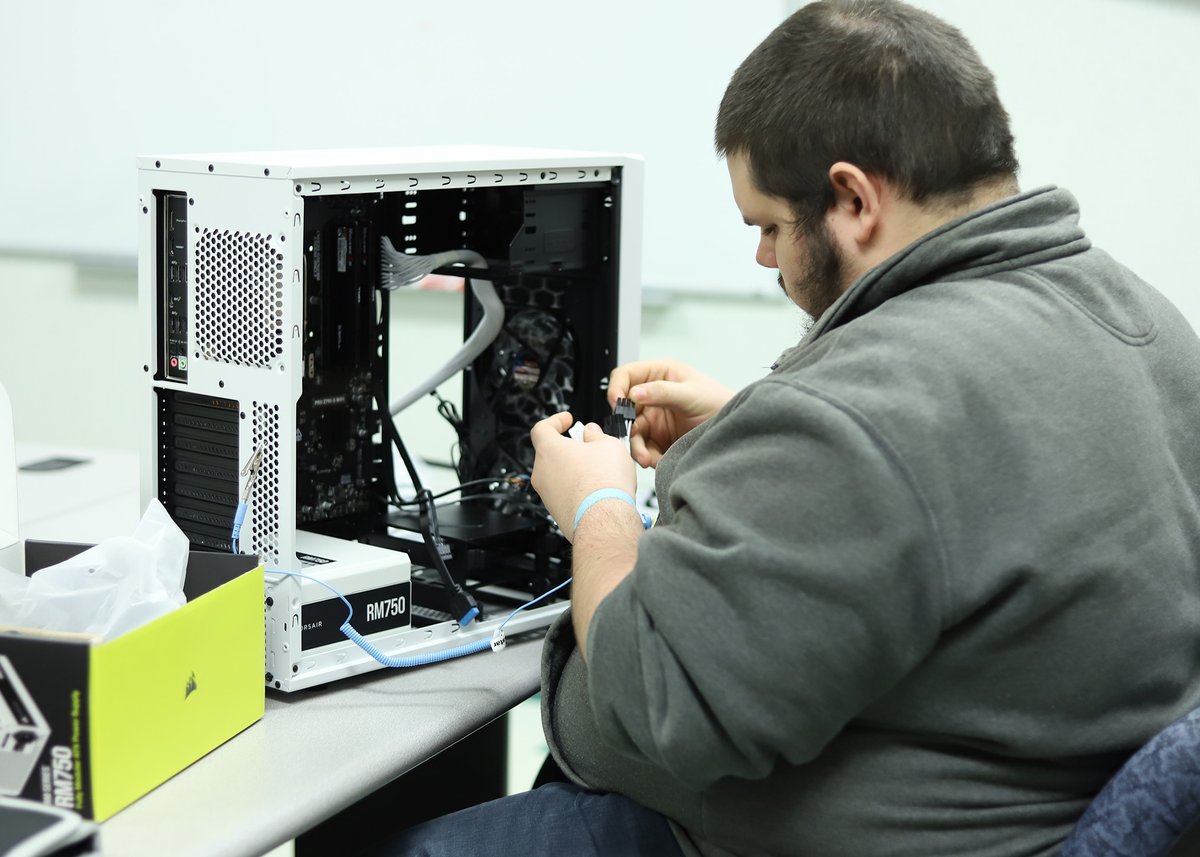 Penn Commercial tweet media