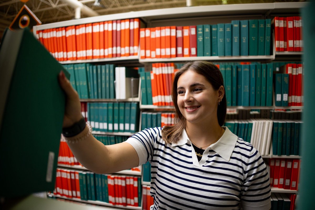 UWinnipeg (@uwinnipeg) on Twitter photo Finding Credible Sources is the topic of Monday's <a href="/UWpgLibrary/">UWinnipeg Library</a> Ready, Set, Go Workshop. We'll discuss evaluating sources so you can be sure the information you're using is credible.
Join us Monday, January 27 from 12:30 to 1:00 p.m. on Zoom.
REGISTER ➡️ buff.ly/3WBWwaj Finding Credible Sources is the topic of Monday's <a href="/UWpgLibrary/">UWinnipeg Library</a> Ready, Set, Go Workshop. We'll discuss evaluating sources so you can be sure the information you're using is credible.
Join us Monday, January 27 from 12:30 to 1:00 p.m. on Zoom.
REGISTER ➡️ buff.ly/3WBWwaj