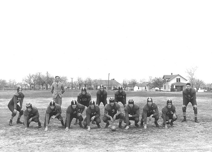 wRED_'s tweet photo. @soonersonly Building Gaylord Memorial was a mistake! https://t.co/mPeUCzwZl3