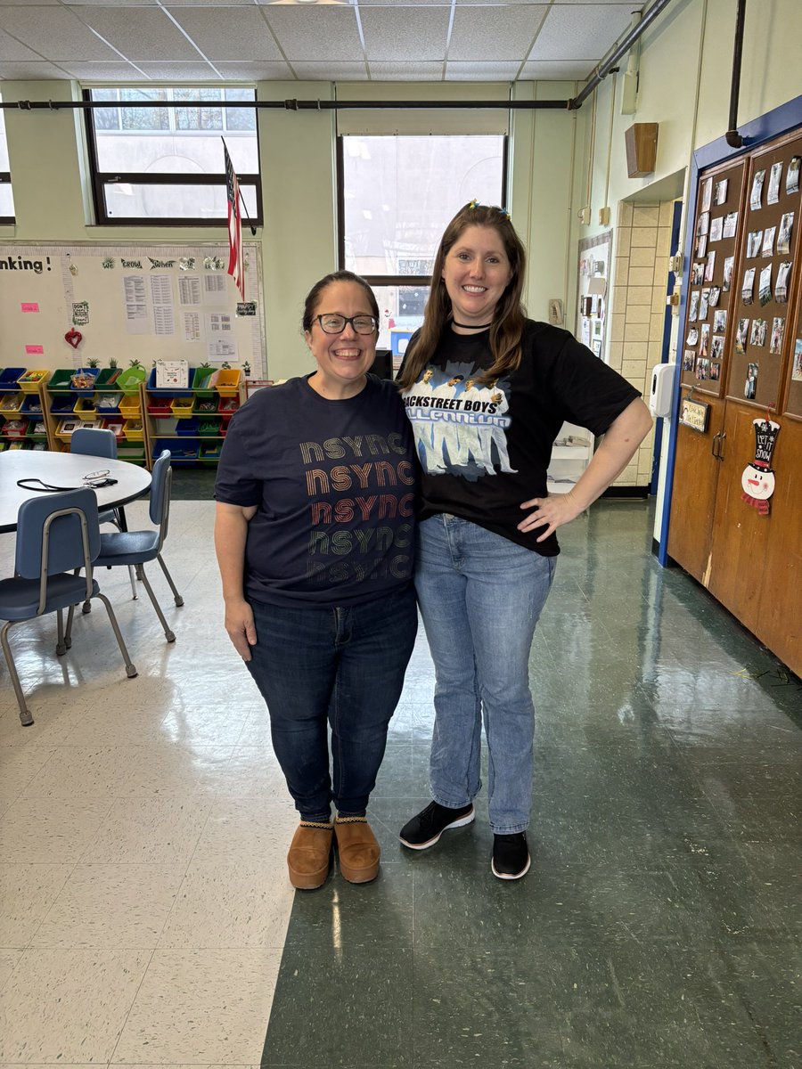 MathIrving's tweet image. It&apos;s the 90th Day of School!! We are 1/2 way through the school year! #halfwayday