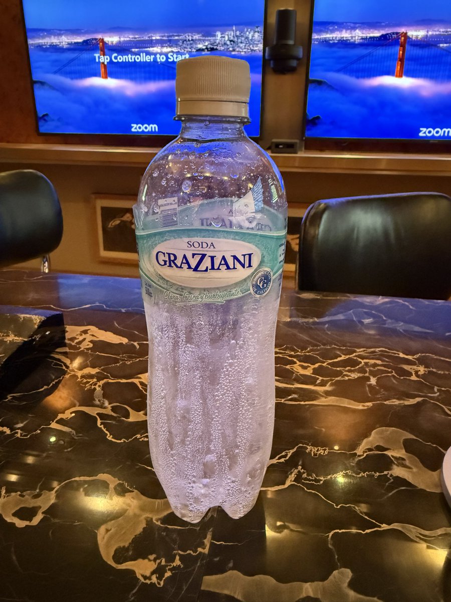 Esta tarde, con una Graziani de la Provincia de San Juan, riquísima y excelente gas. Si fuese de vidrio sería perfecta.