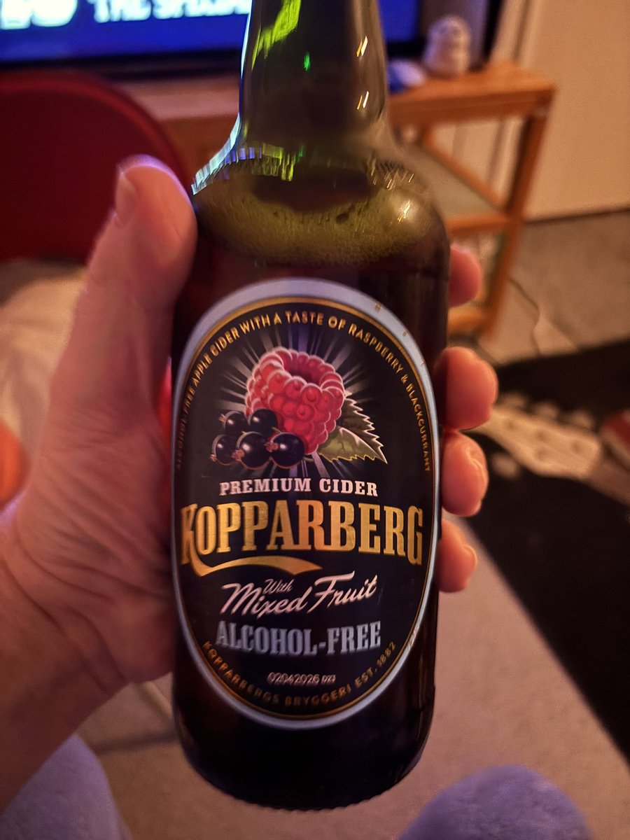 S0UNDK1LLAH66's tweet photo. Cheers, X
#Cans
#Sober
#teetotal https://t.co/4EgO4QVrcV
