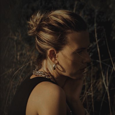 BlcndeModel's tweet image. #NewProfilePic

❝ 𝘓𝘦𝘵’𝘴 𝘦𝘹𝘱𝘭𝘰𝘳𝘦 𝘵𝘩𝘦 𝘥𝘦𝘱𝘵𝘩 𝘰𝘧 𝘰𝘶𝘳 𝘥𝘦𝘴𝘪𝘳𝘦𝘴, 𝘥𝘪𝘷𝘪𝘯𝘨 𝘩𝘦𝘢𝘥𝘧𝘪𝘳𝘴𝘵 𝘪𝘯𝘵𝘰 𝘢 𝘴𝘦𝘢 𝘰𝘧 𝘱𝘢𝘴𝘴𝘪𝘰𝘯 𝘢𝘯𝘥 𝘱𝘭𝘦𝘢𝘴𝘶𝘳𝘦 ❞