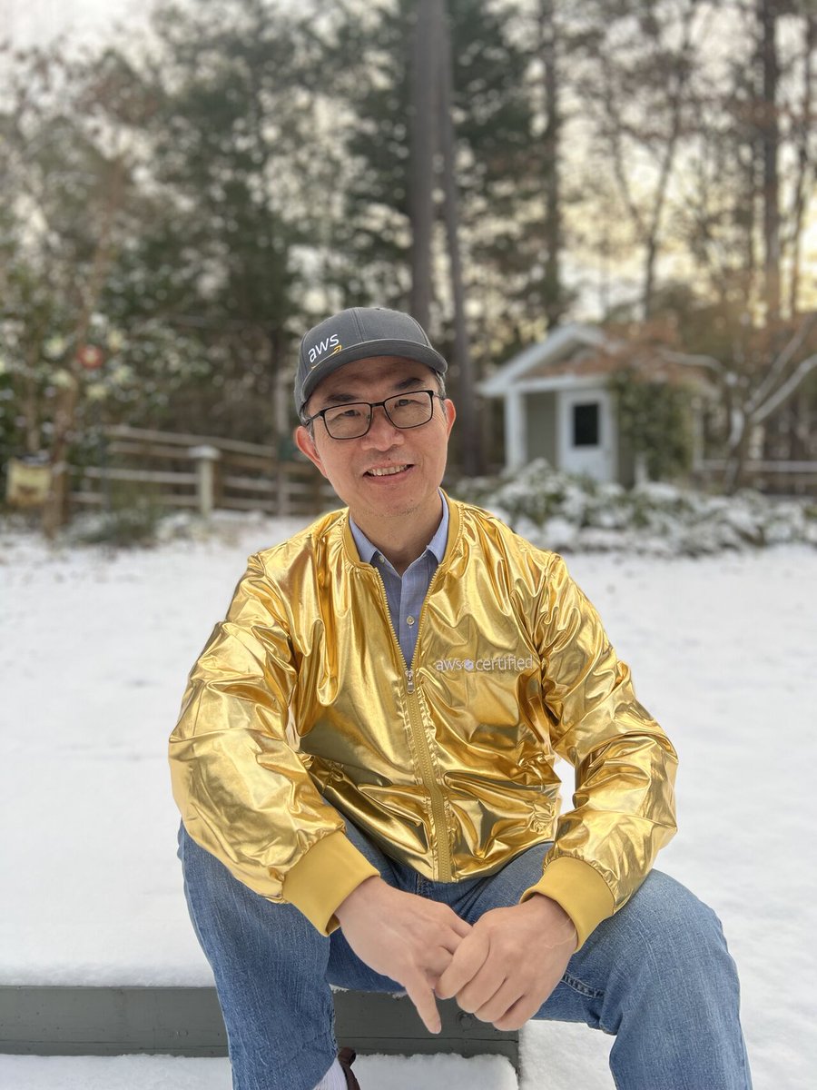 Do you know this man? If not, why not?!?!?!? He is @InterVision_Sys' own "Peter AI", now the proud owner of an <a href="/awscloud/">Amazon Web Services</a> Gold Jacket.  You should probably contact us to learn how he's helping our customers with their #AI initiatives. #GenAI #digitaltransformation