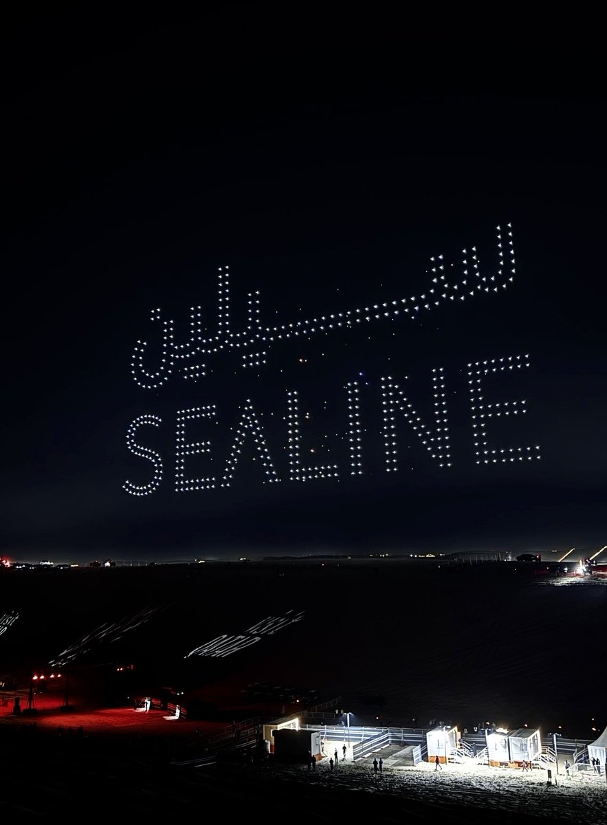 اول مره اشوف سيلين بهذا الجمال والازدحام والزوار من جميع الجنسيات جهود تستحق الشكر والاشادة لـ <a href="/VisitQatar/">Visit Qatar</a> انعشو المنطقة والمكان واكثر من فعالية لاقت استحسان شريحة كبيرة ممن شاهدتهم هناك.
ونطمح للافضل لابراز الدولة كوجهه سياحية غنية بمواردها وافكارها وابداعها👏🏼
<a href="/sba_alkharji/">سعد بن علي الخرجي</a>