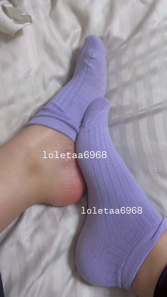 loletaa6969's tweet photo. تعالو امسح رجولي وشرابي بوجيهكم ياكلاب ياشراميط🧶🔥🧶🔥 https://t.co/XI1YEoCFDB