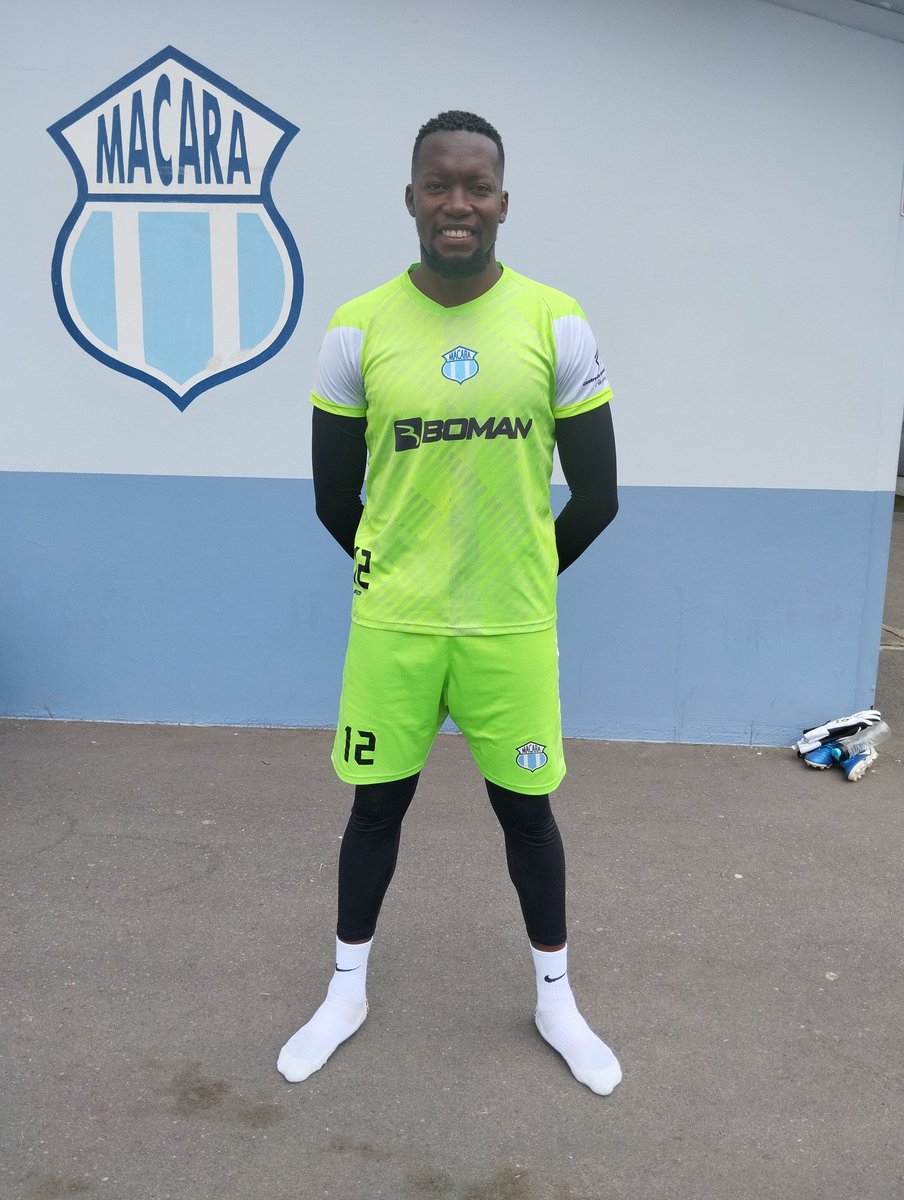 Hoy la presencia de Darwin Cuero en el entrenamiento de Macara firma su contrato por un año con la celeste 
<a href="/Macara_Info/">Club Dep. Macará Info</a>  <a href="/Macara_Oficial/">Club Dep. Macará</a>