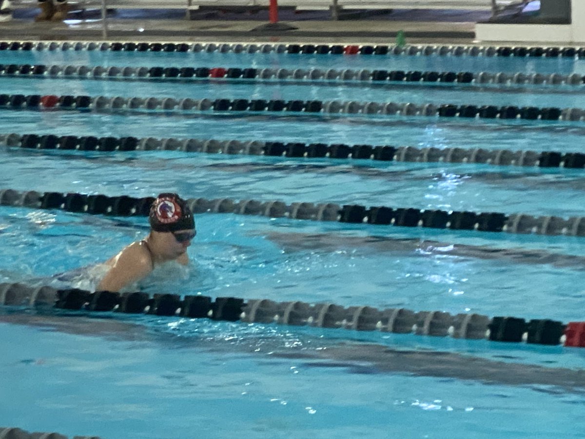 BntDragon's tweet photo. Dragon Swimming putting in Work at the District Meet 
@BeltonISDAth @BeltonISD @BNTHW https://t.co/KWr3156Rwm