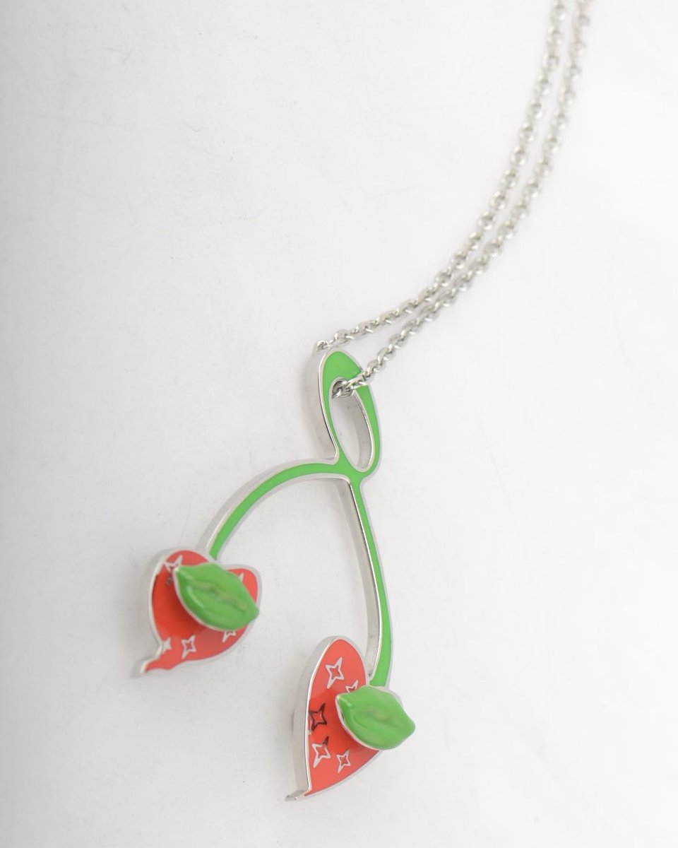 galactamelanin's tweet image. cherry kiss earring + pendant combo by @identity_bridge 🍒🪽