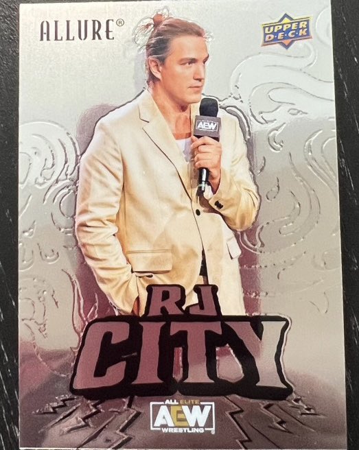 RJCity1's tweet photo. Thanks to Upper Deck for including me in the AEW Allure set. Still seems to be some issues with the back. https://t.co/cQ4LTXmsZz