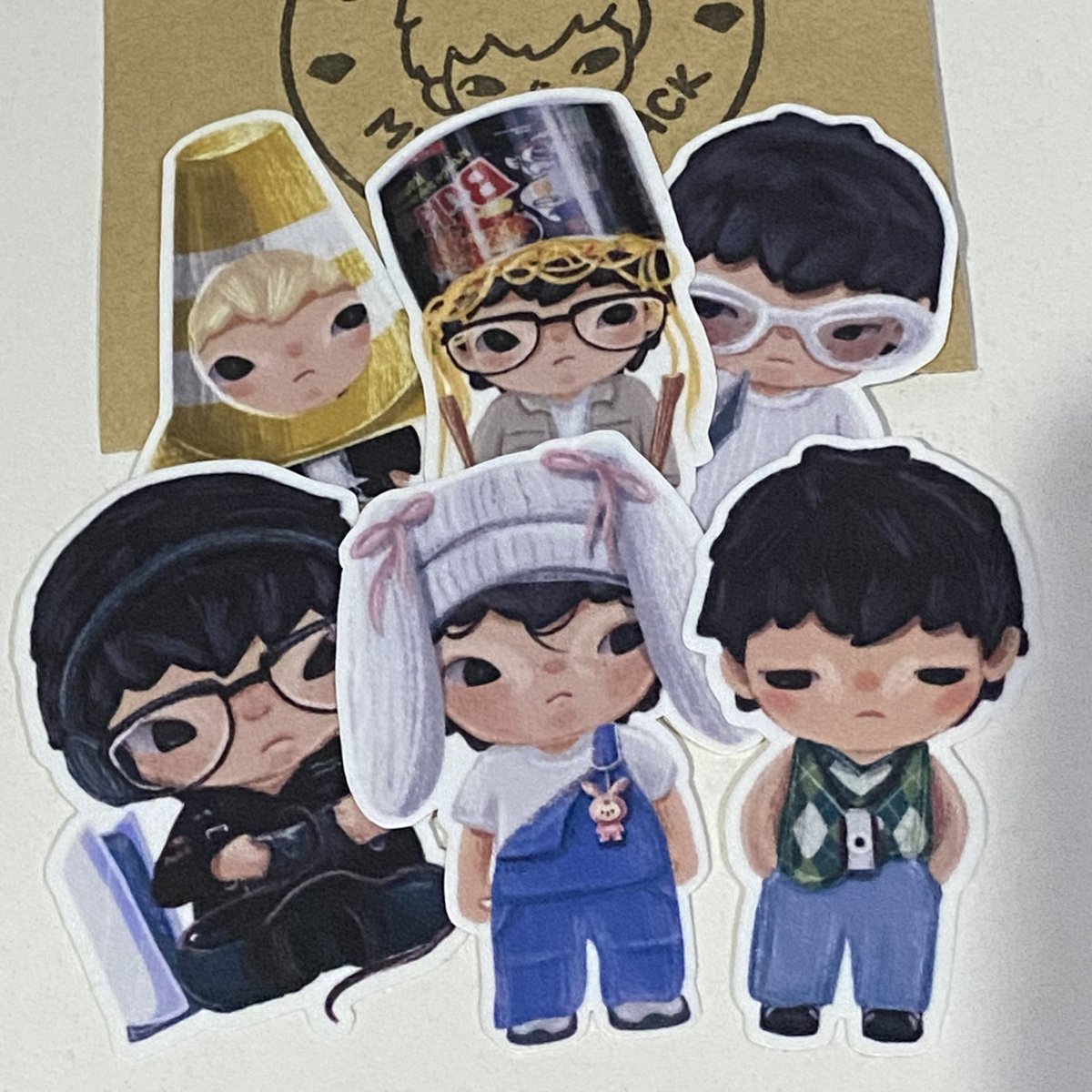 uribuys's tweet photo. 📦 @jaeimails 

They’re here!! Thank u so so much!! I LOVE EM!! Looking forward to the next coll 🫡🫡🫡

#jaeimails 💖 https://t.co/VGipfKtRjn