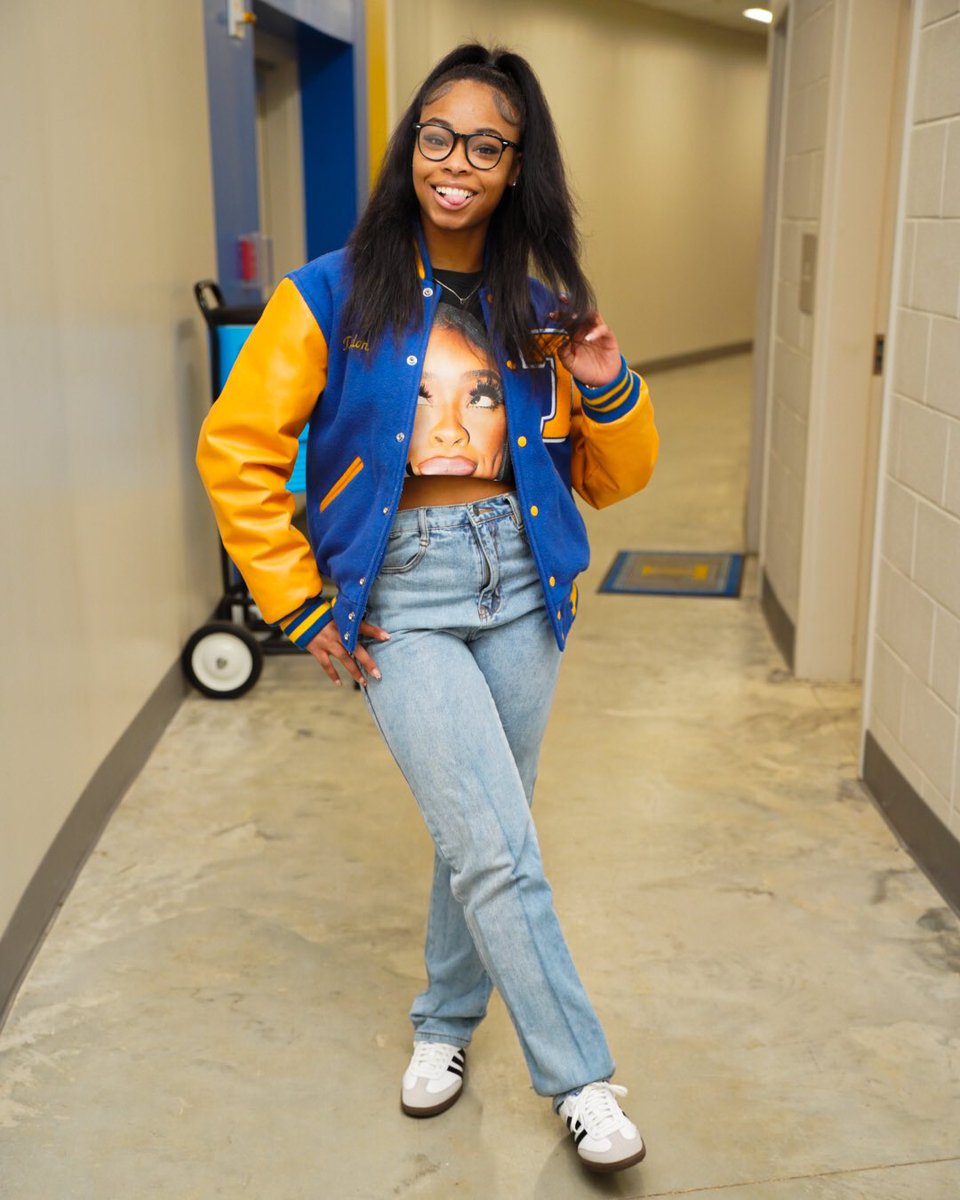 💟 Enjoy your Night!!

#FloorWarning