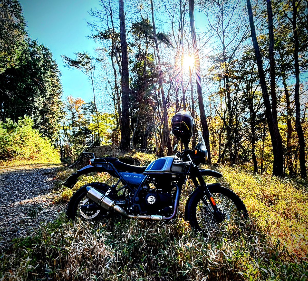 hashimotobike's tweet photo. #ヒマラヤ
#390アドベンチャー 
#310GS
スモールアドベンチャー3台所有しましたが 似ている様でそれぞれメーカーの個性が際立ち面白いクラスです
もっと売れても良いのに https://t.co/nGygVKKQg6