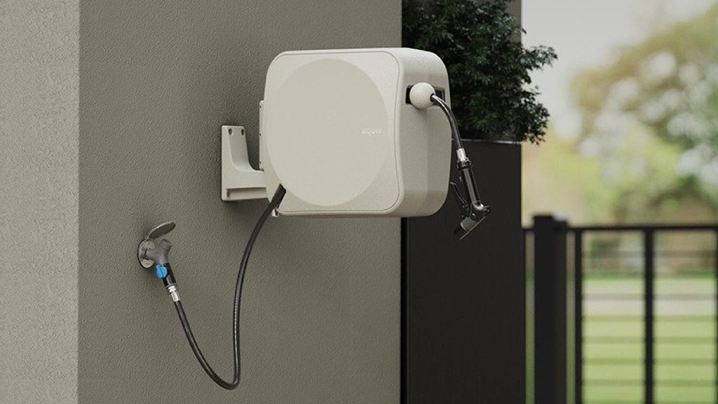 core77's tweet image. Aquor Water Systems' Good-Looking Hose Reel 💦

Years ago we saw Aquor #WaterSystems' #intelligentdesign for a #hose bib. Now, they developed this designey #hosereel: stainless steel, lead-free, and a 5/8" hose 65' long.

Read the full story on Core77: l8r.it/MuRW