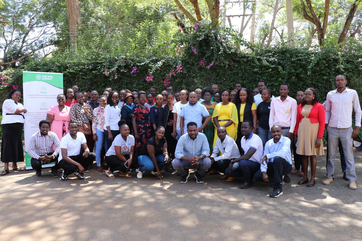 URisekenya's tweet photo. 🌱 Exciting times in Machakos.
U-Rise Kenya joins Self Help Africa's training to empower people with epilepsy-disabilities through sustainable agribusiness. #Inclusion
#ClimateAction #zelena https://t.co/hOy5nIkoAX