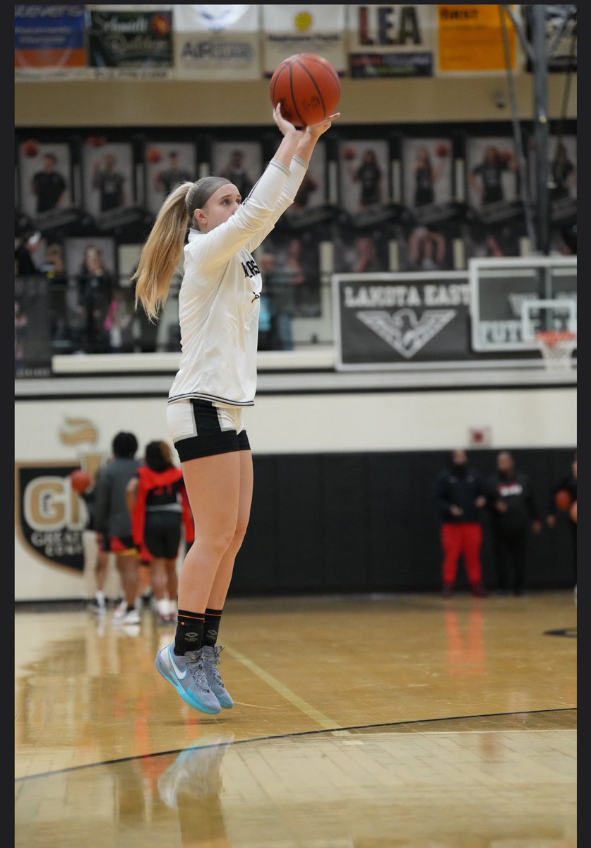 EastHawks2025's tweet image. DOUBLEHEADER @ ❌EST 📍
GIRLS @6
BOYS @7:30
VS ❌EST 🤮🗑️
THEME: BLACKOUT ⚫️
BIGGEST GAME OF THE YEAR. BE THERE ‼️