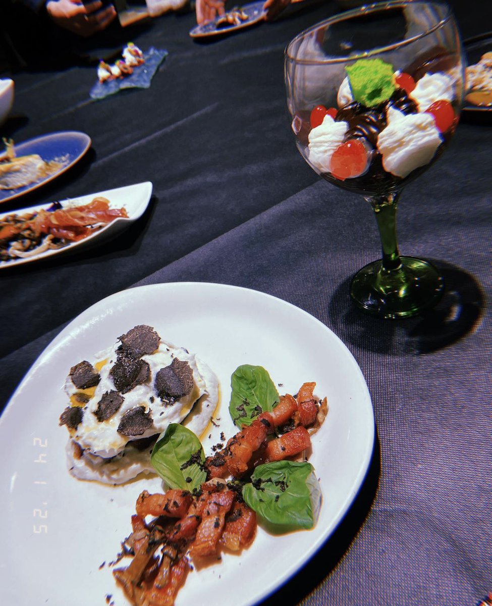 Les Jornades de la Trufa de Morella també es viuen a Comunicacions dels Ports. Les podràs seguir a <a href="/nordtv/">nord</a>, <a href="/elsportsradio/">Els Ports Ràdio</a> , el <a href="/set_noticies/">setmanari Notícies</a> i a <a href="/comarquesnord/">comarquesnord</a>
🍴
#Morella #ElsPorts #Castelló #ComunitatValenciana #trufa #tòfona