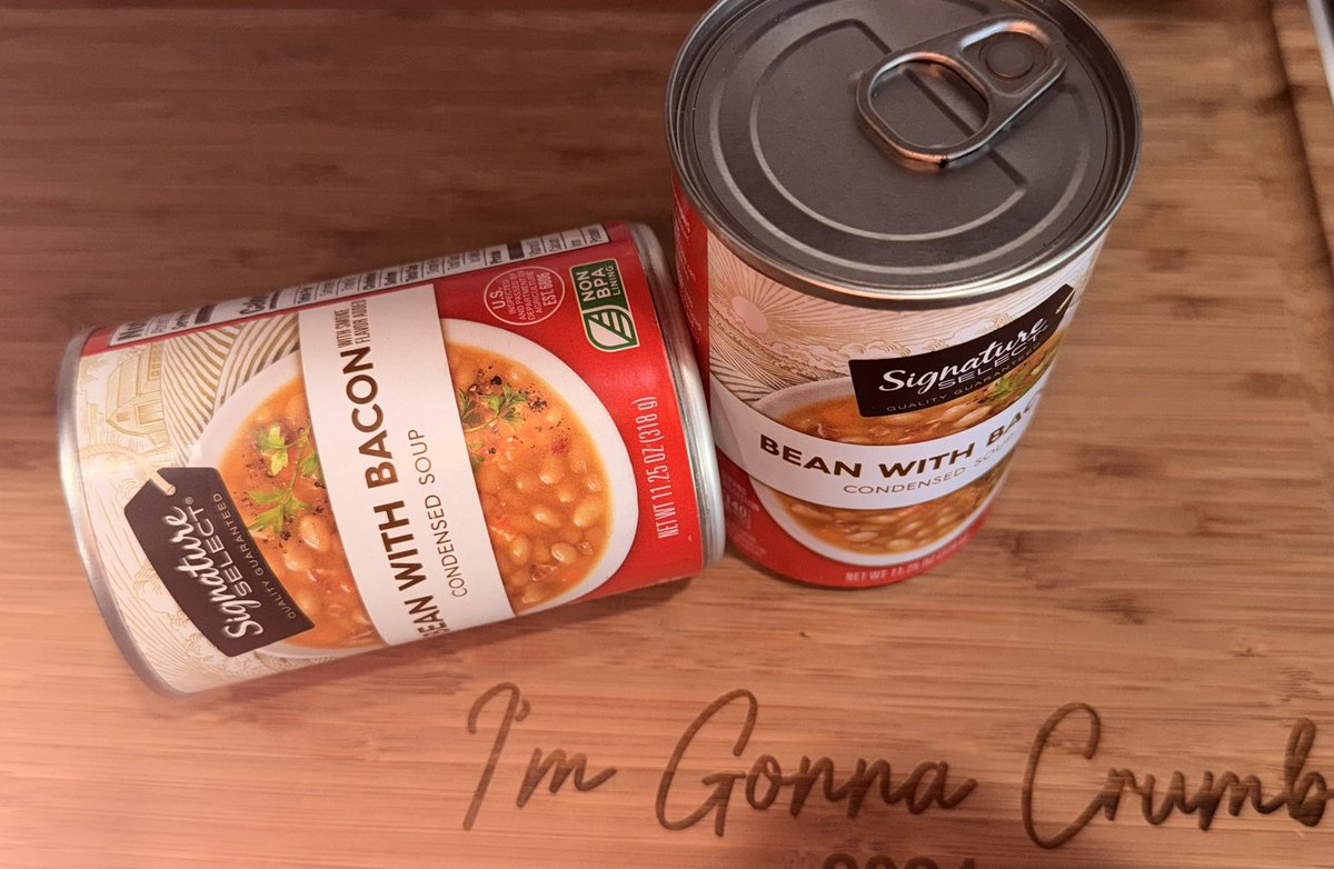 Im_Crumbing's tweet photo. Big Bucket Wull found these sad things in the pack of some milquetoast southern “knight”.  Let’s show them what a proper Northern soup lewks like! Join us February 7th for the first ever episode of I’m Gonna Crumb, where we cook our way through all the best nerd cookbooks! https://t.co/YYf5AkeyWx