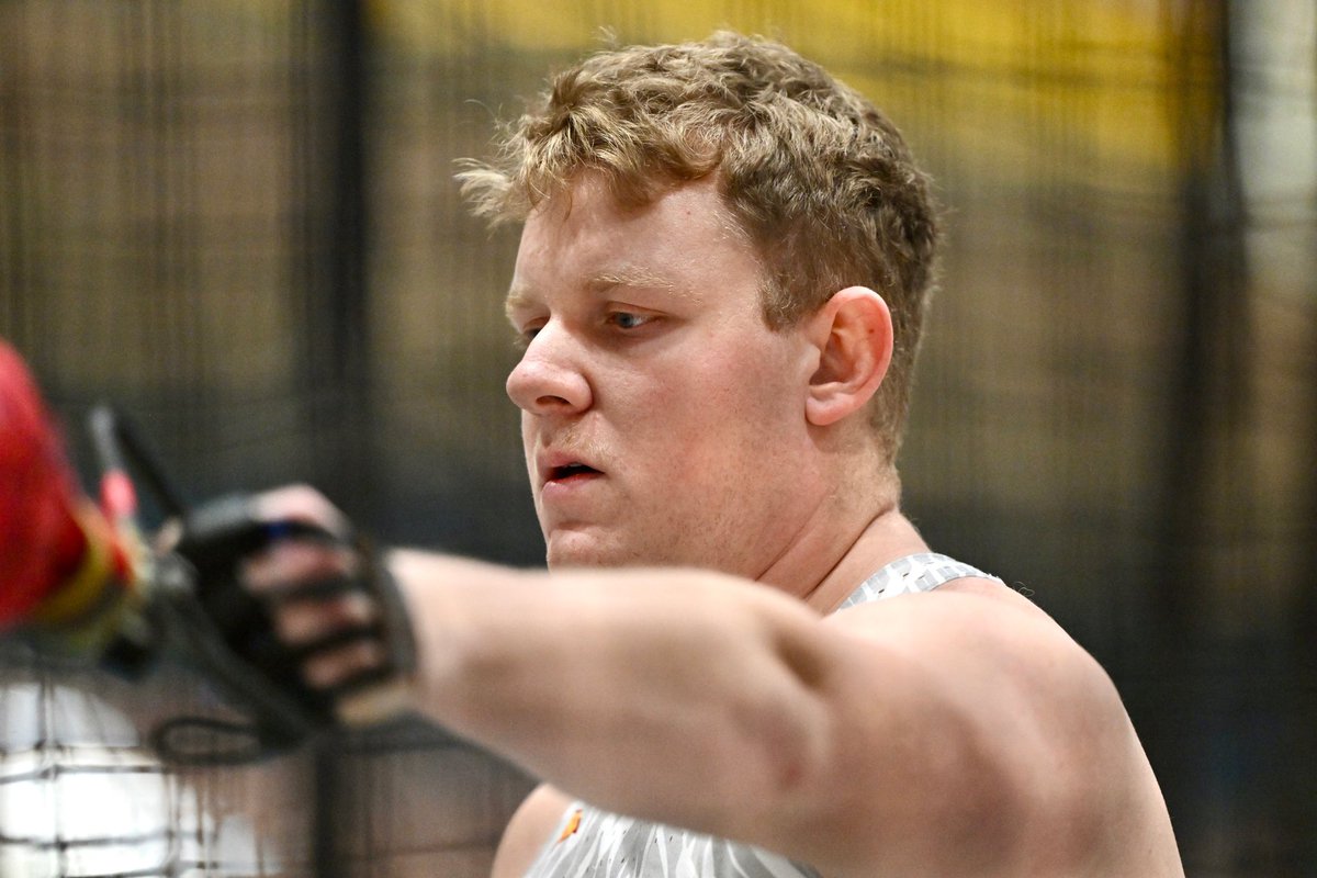 CycloneTrackXC's tweet photo. Swept the weight throw. 

1. Cam Jones 72-10 1/2 (22.21m)
2. Garret Wagner 65-11 3/4 (20.11m)
3. Zach Verzani 63-9 3/4 (19.45m, No. 7 in ISU history)

#CycloneSZN https://t.co/raP7K3Z4Cy