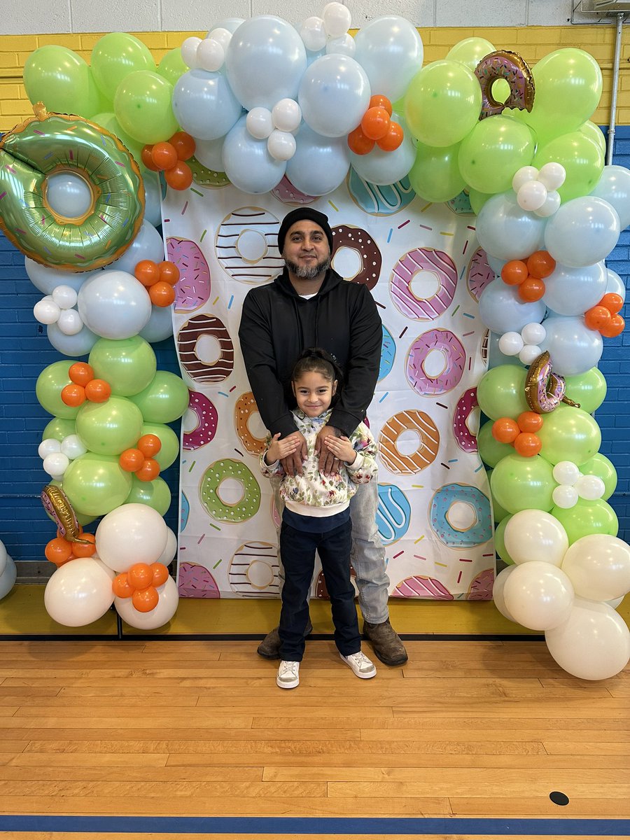 Daniel Webster Elementary tweet media