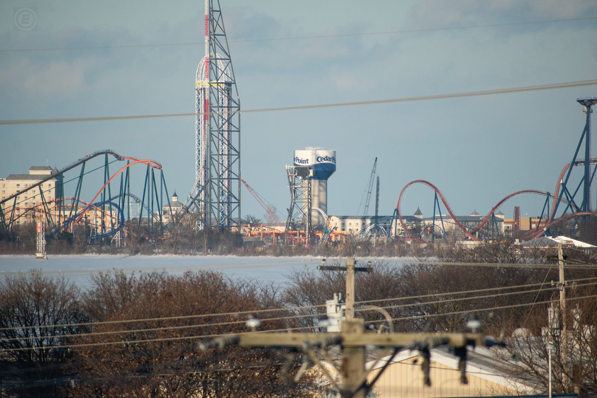 estop_central's tweet photo. 🧜‍♀️ Siren’s Curse 🧜‍♀️ - 1/20/2025 - Cedar Point

#cedarpoint #sixflags #sirenscurse #vekoma #rollercoaster #ride #attraction #sandusky #ohio https://t.co/4dxZhVhee4