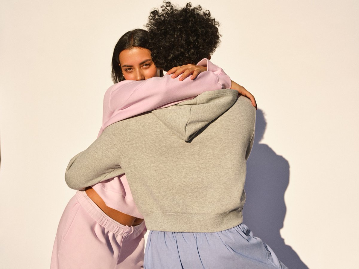 GOOD AMERICAN tweet media