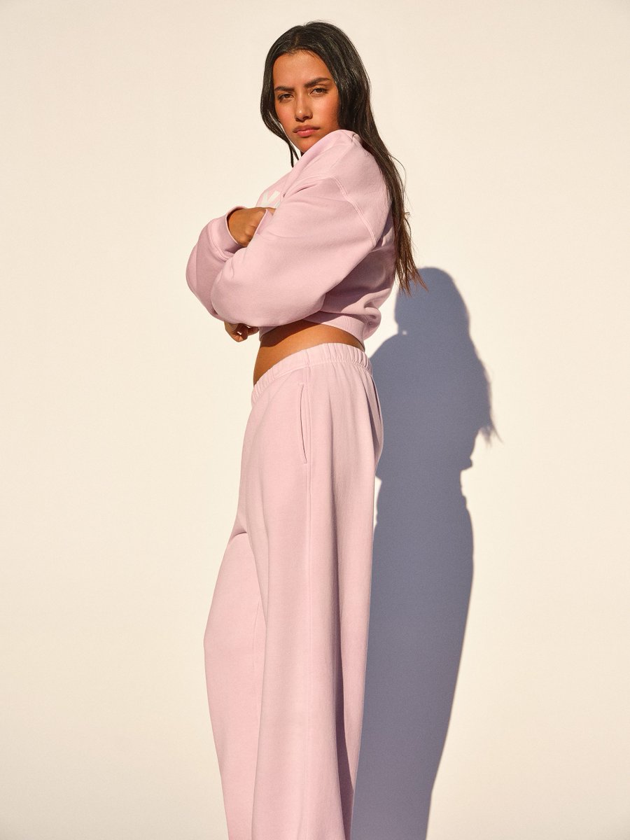 GOOD AMERICAN tweet media