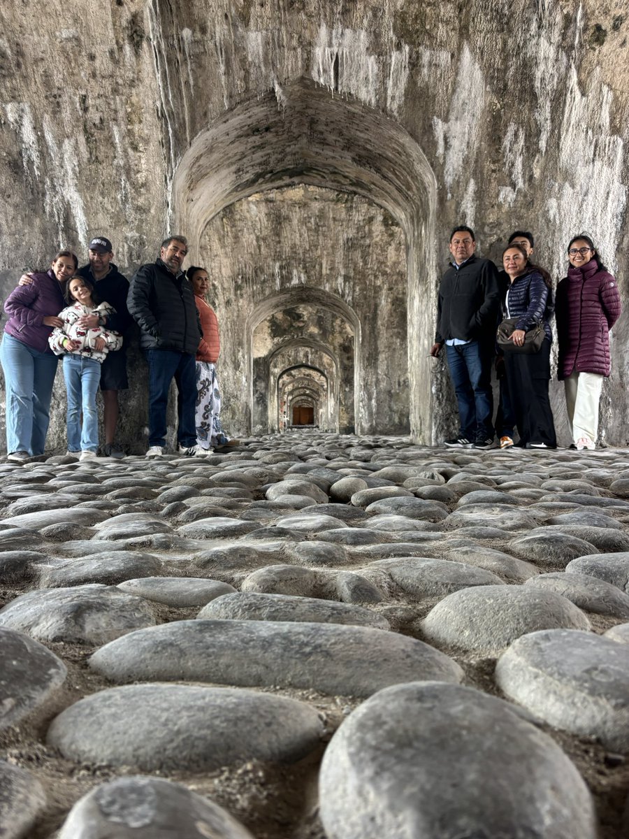 de_ejea's tweet photo. #Prisioneros #Visitantes #Conociendo la #Fortaleza de #SanJuandeUlua #selfiedelrecuerdo #graciasporsuvisita #guiasdeturistasejeaveracruz #elizabethaburto 👍 https://t.co/HhKp2bRtPL