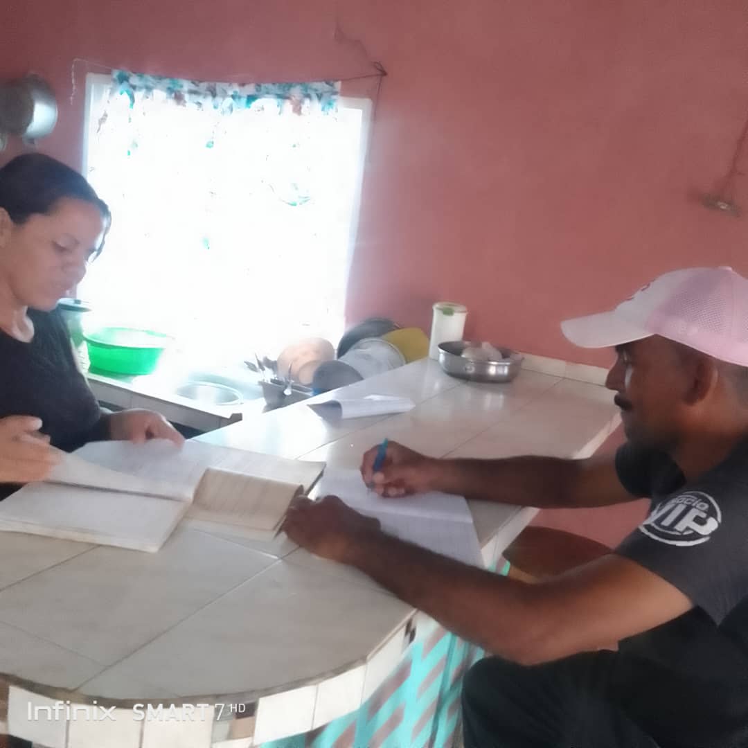 #24Enero  El Movimiento Social Robinsoniano , en sus actividades regulares de clases.
<a href="/NicolasMaduro/">Nicolás Maduro</a> 
<a href="/HectoRodriguez/">Héctor Rodríguez C.</a> 
@chaves73196
<a href="/MisinRobinsonP2/">Misión Robinson</a> 
@MPPEDUCACION 
<a href="/guarico_mision/">Misión Robinson_Guarico</a> 
<a href="/gladisarevalo/">Gladis Arevalo</a>