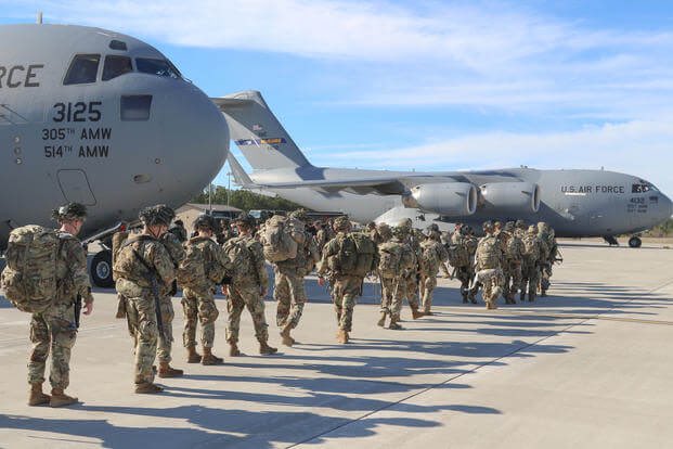 libsoftiktok's tweet image. JUST IN: Soldiers from the 82nd Airborne Division, the 10th Mountain Division, and a Stryker brigade from the 4th Infantry Division, have reportedly been told they will be deployed to the border next.
