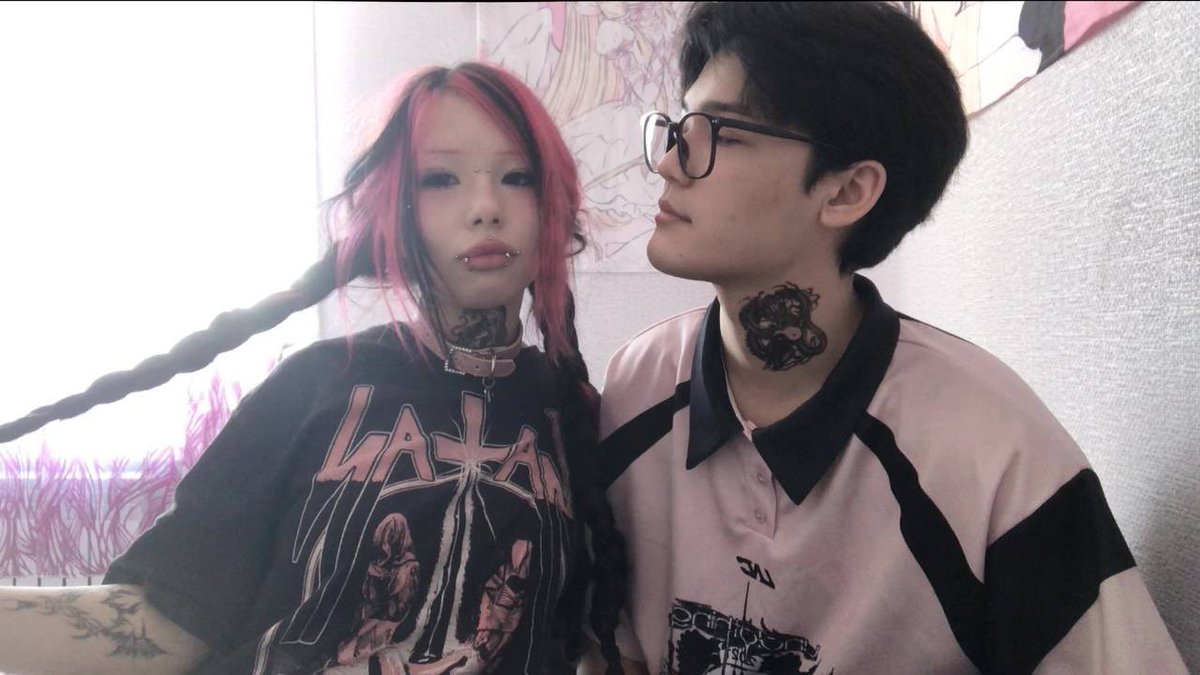 ssiouxyz's tweet photo. ᅠ
⠀⠀⠀⠀⠀⠀ https://t.co/JYssBJtnRR ⠀’𝓼   ⸝     （  𝗇𝖾𝗐 𝗉𝗈𝗌𝗍  ）

⠀⠀⠀⠀⠀wel… i believe somewhere in the past
⠀⠀⠀something was between you and i, my dear.
ᅠ https://t.co/E9GYMTAMrG