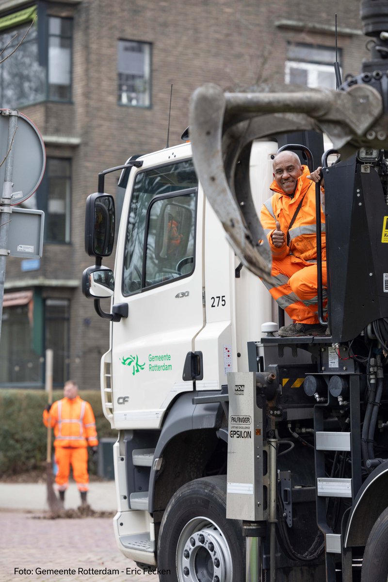 📢 Belangrijk nieuws! Per 14 februari 2025 stopt dit kanaal. Heb je een vraag over Stadsbeheer? Neem contact op via:  

📞 14010  

🌐 @Rotterdam  

👉 Doe een melding via de MeldR-app 

Nieuws over Stadsbeheer is te volgen op andere gemeentelijke kanalen: rotterdam.nl/social-media