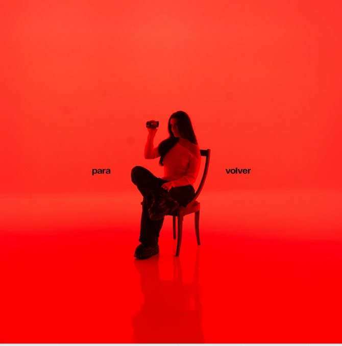 topeuropa's tweet photo. Nuestra leona @miriamrmusic_ sigue su camino musical con apuestas arriesgadas y sin estar estancada, evolucionando siempre #ParaVolver es su nuevo tema que poco tiene que ver con lo que hemos escuchado de ella hasta el momento #TopEuropaClub https://t.co/JGmd2ks53N