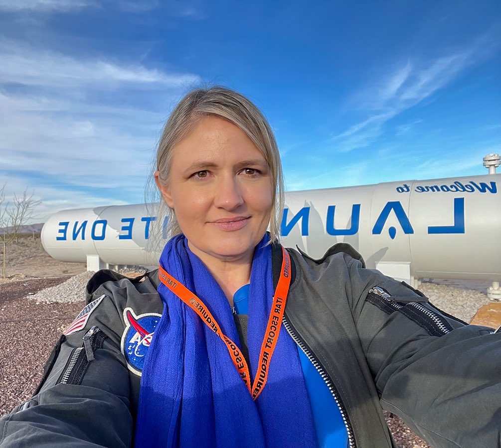 AdrienneMaloof's tweet photo. The countdown is on! 🚀✨ My amazing friend Chantelle Baier, founder of 4Space, is about to make history with Blue Origin. 🌌 Can’t wait to see her take her dreams (and 4Space) to the stars! 🌠 The sky is no longer the limit. #BlueOrigin #4Space #NextStopTheStars #ProudFriend https://t.co/qxOwxwSduD