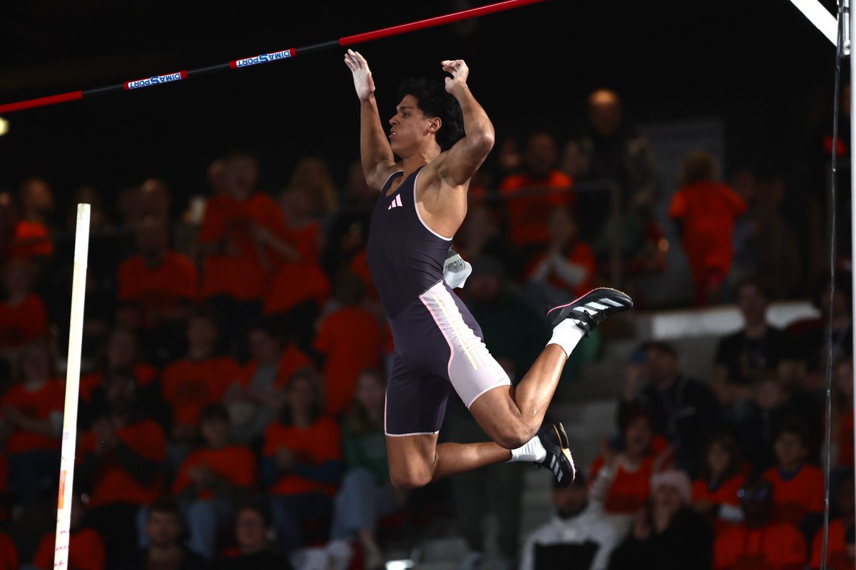 Baptiste THIERY égalise son record à 5m75 🇫🇷🔥
Il réalise ainsi les minimas pour les Championnats d'Europe en salle à  Apeldoorn début Mars 🇪🇺

#PET2025 

📸 <a href="/MaxJS7/">Maxime Lp</a> <a href="/stadion_actu/">STADION</a>