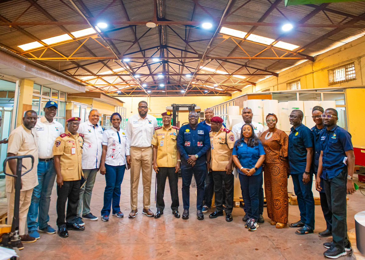 In the spirit of fostering continued collaboration for effective service delivery, my team and I joined the management team of our sister agency, the Lagos State Number Plate Production Authority (LSNPPA), led by its Managing Director, Mr. Olayanju Cole in welcoming the esteemed