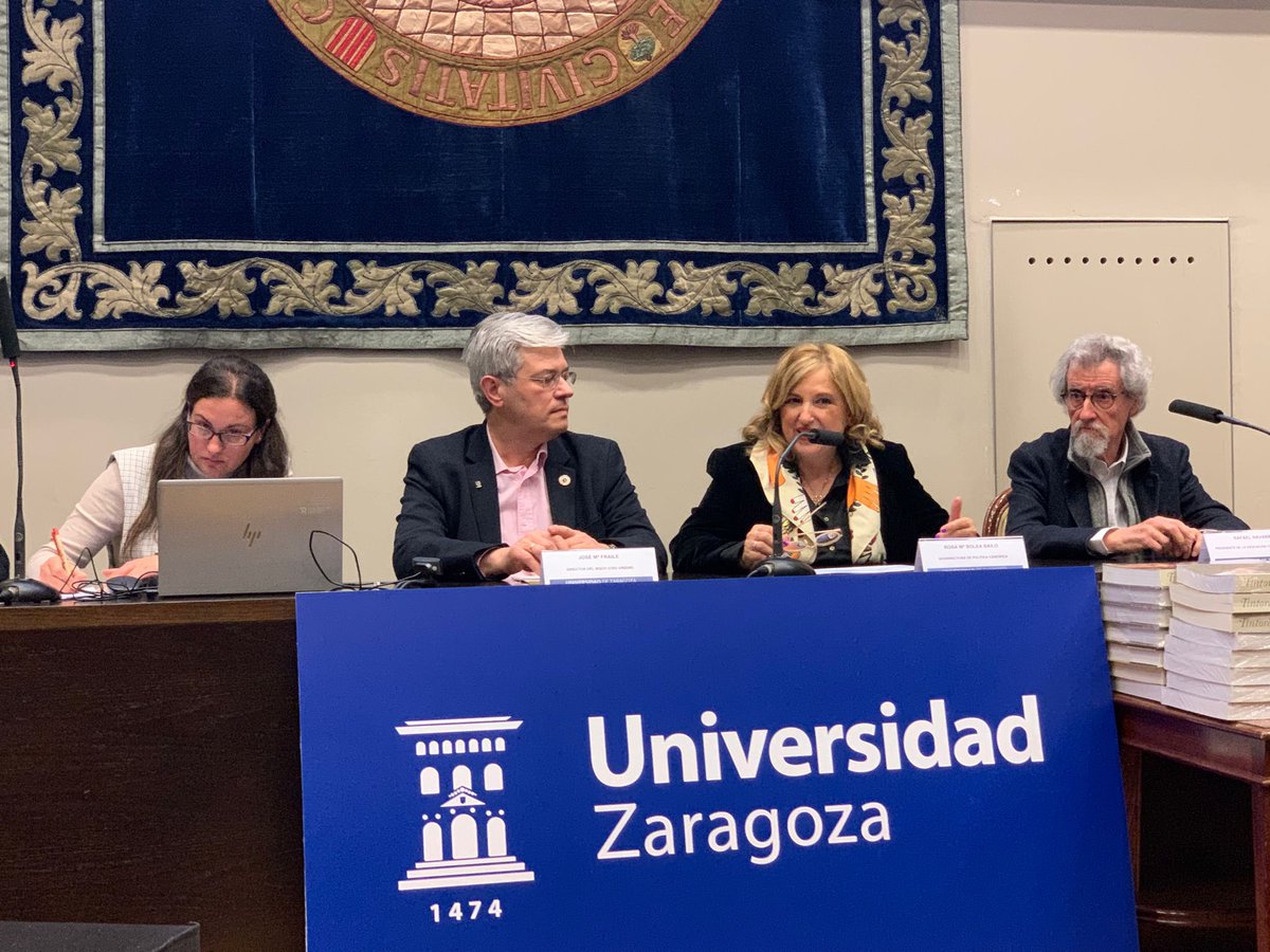 Rosa Bolea (@rosaboles1) on Twitter photo 🎨 Esta tarde he tenido el honor de presentar los premios del concurso “En un lugar de… Aragón”, impulsado por #TerritorioGoya y el <a href="/ISQCH/">ISQCH (CSIC-UNIZAR)</a> que lleva el arte del <a href="/museodelprado/">Museo del Prado</a> a toda nuestra tierra.
Una iniciativa que une arte, ciencia y territorio #yosoyUNIZAR #ArteYCiencia 🎨 Esta tarde he tenido el honor de presentar los premios del concurso “En un lugar de… Aragón”, impulsado por #TerritorioGoya y el <a href="/ISQCH/">ISQCH (CSIC-UNIZAR)</a> que lleva el arte del <a href="/museodelprado/">Museo del Prado</a> a toda nuestra tierra.
Una iniciativa que une arte, ciencia y territorio #yosoyUNIZAR #ArteYCiencia