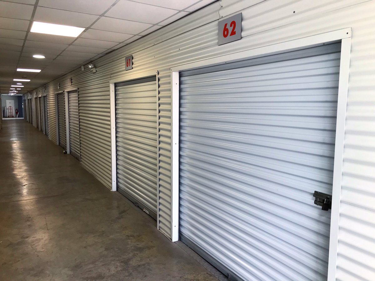 🔴 ¿Necesitas una #bodega? Consulta disponibilidad de arriendo mensual en Espacio Cúbico. Seguridad y confianza es nuestro compromiso. ¡Contáctanos!

📱 WhatsApp: +56 9 7518 6068
📩 Correo: mb@espaciocubico.cl
☎️ Teléfono: 51 2 677 890
🌐 espaciocubico.cl