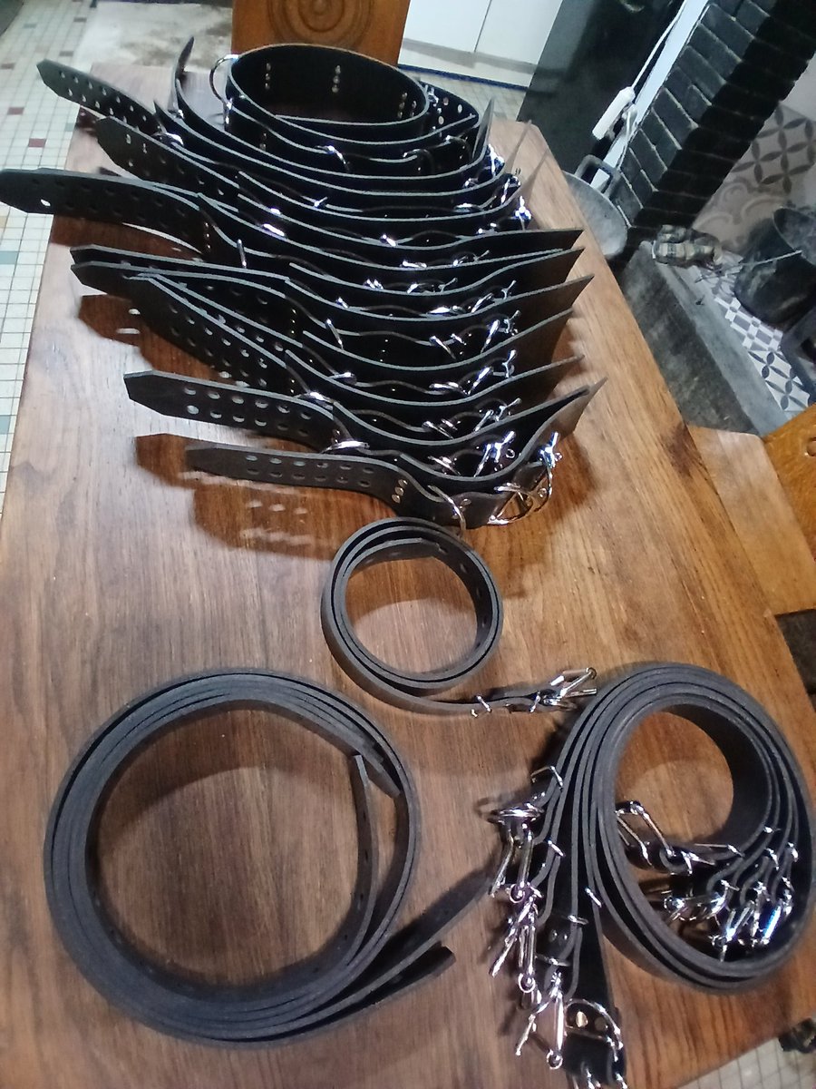 CheekyUrban tweet media