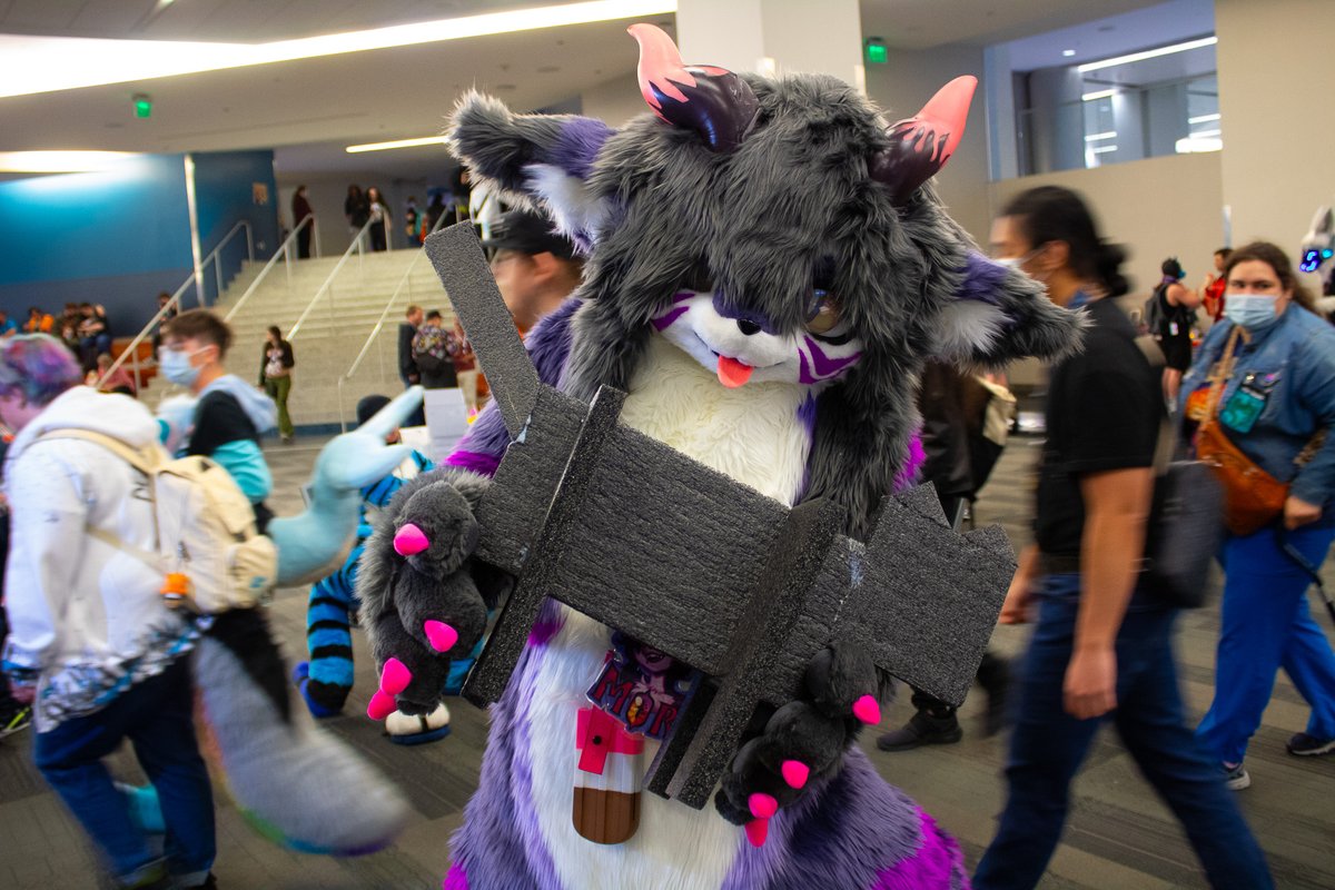 Thank you to all my friends new and old for a wonderful #FurCon2025 and suit debut. I hope to see you all again next year! #FursuitFriday