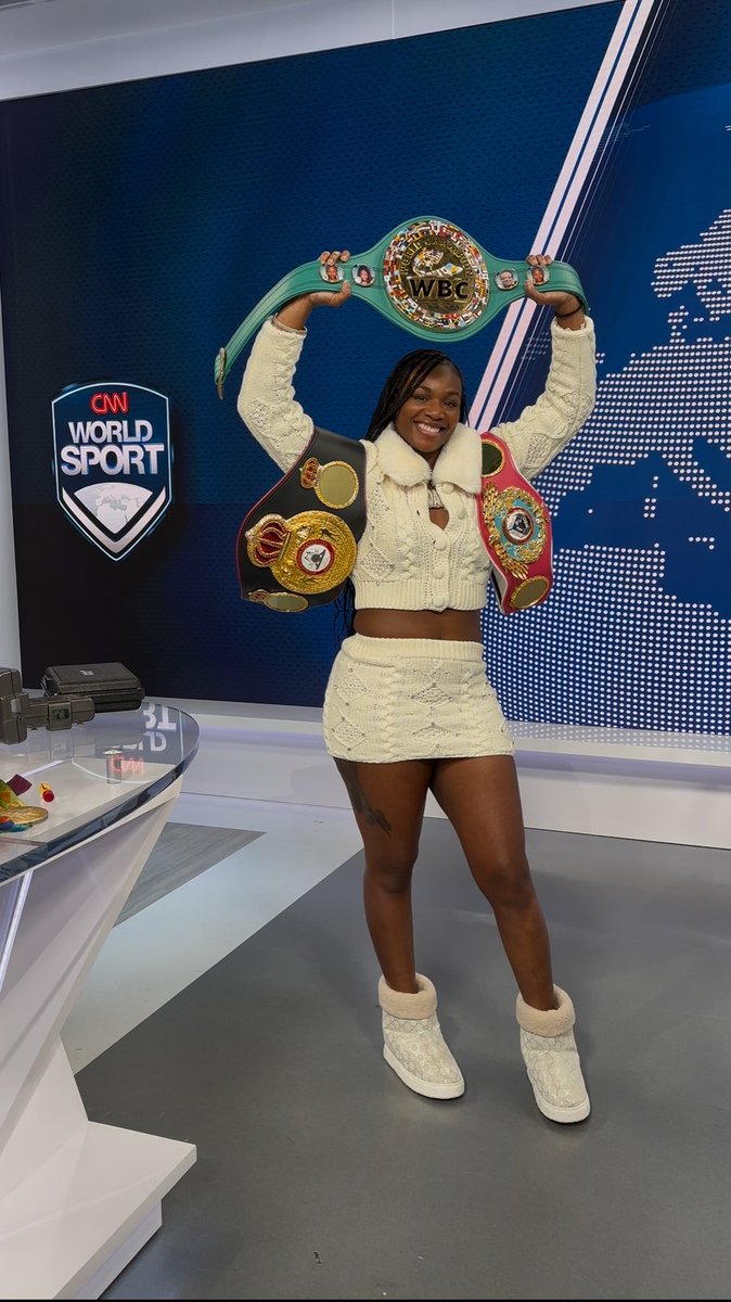 Claressashields's tweet photo. It’ll never be another one like me, enjoy me while I’m here 🏆 https://t.co/sduAIZKt9F