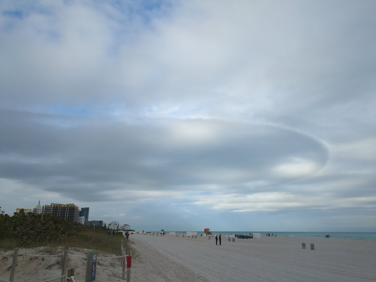 FreeRossNow's tweet photo. Yeah, they're definitely not manipulating the weather...
Crazy cold in Miami, almost snowing in Orlando... Just took a picture of this, on the beach.
You're not nearly bullish enough on #ConspiraFi fam... https://t.co/CtYoTObtWn