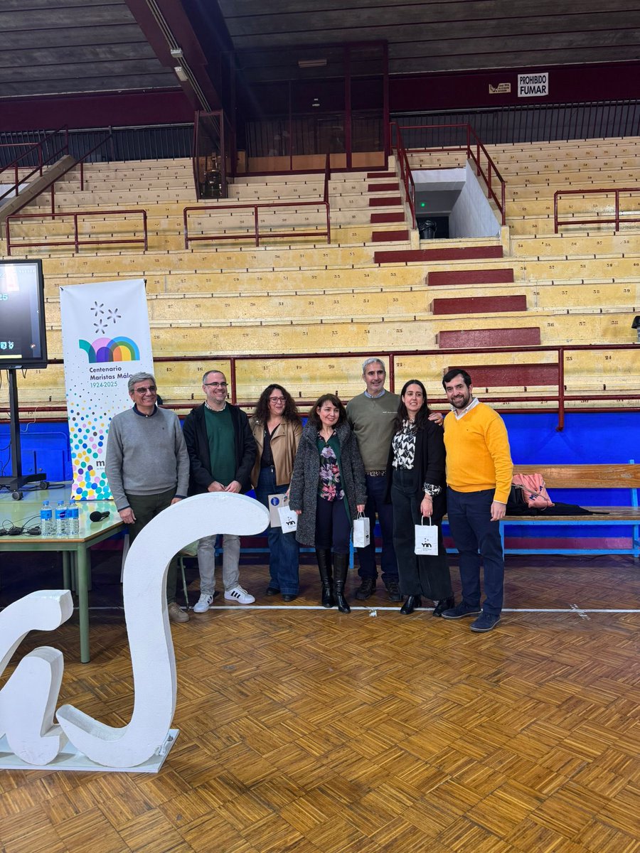 MaristasMalaga's tweet photo. Mañana de #BusinessWorkshop en el colegio. Hemos desarrollado un evento con 5 colegios para fomentar la innovación emprendedora en alumnado de Economía y Emprendimiento de 4ºESO. Se ha trabajado a través del #MétodoLombard de #ImagineCreativeCenter.
#emprendimiento #innovación https://t.co/R9dgoFvpEm