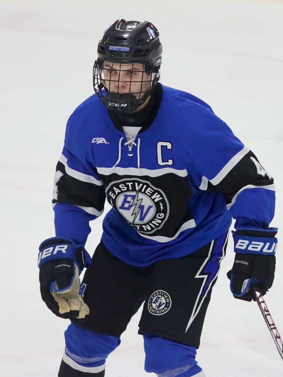 Sam Wooten of Eastview:
✅ 11 game scoring streak (25 points)
🚨 5 game goal streak (10 goals) 
The Junior Captain has 30 points in 17 games this season
📸 <a href="/Romuald_Images/">David Romuald</a>